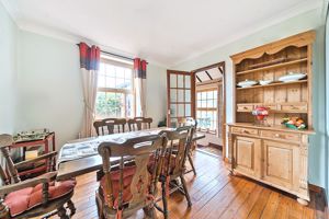 Dining room - click for photo gallery